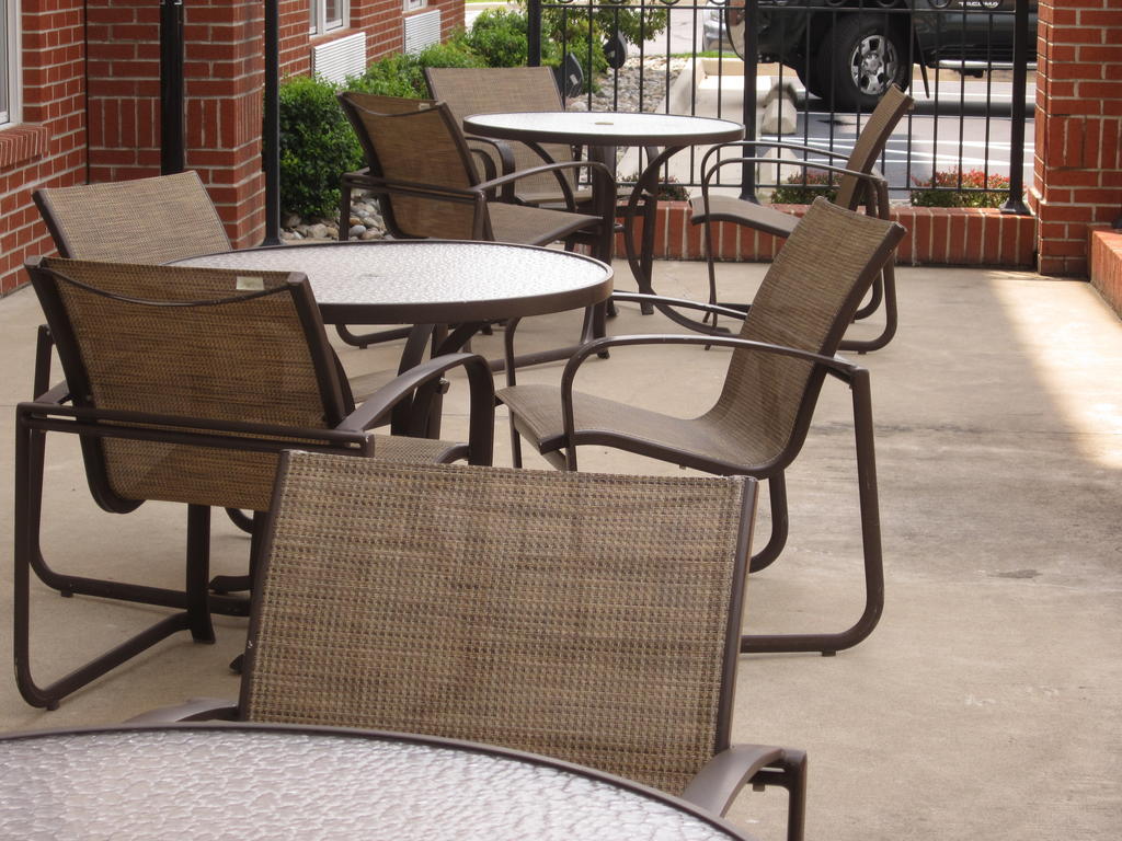 Spark By Hilton Woodbridge Exterior photo